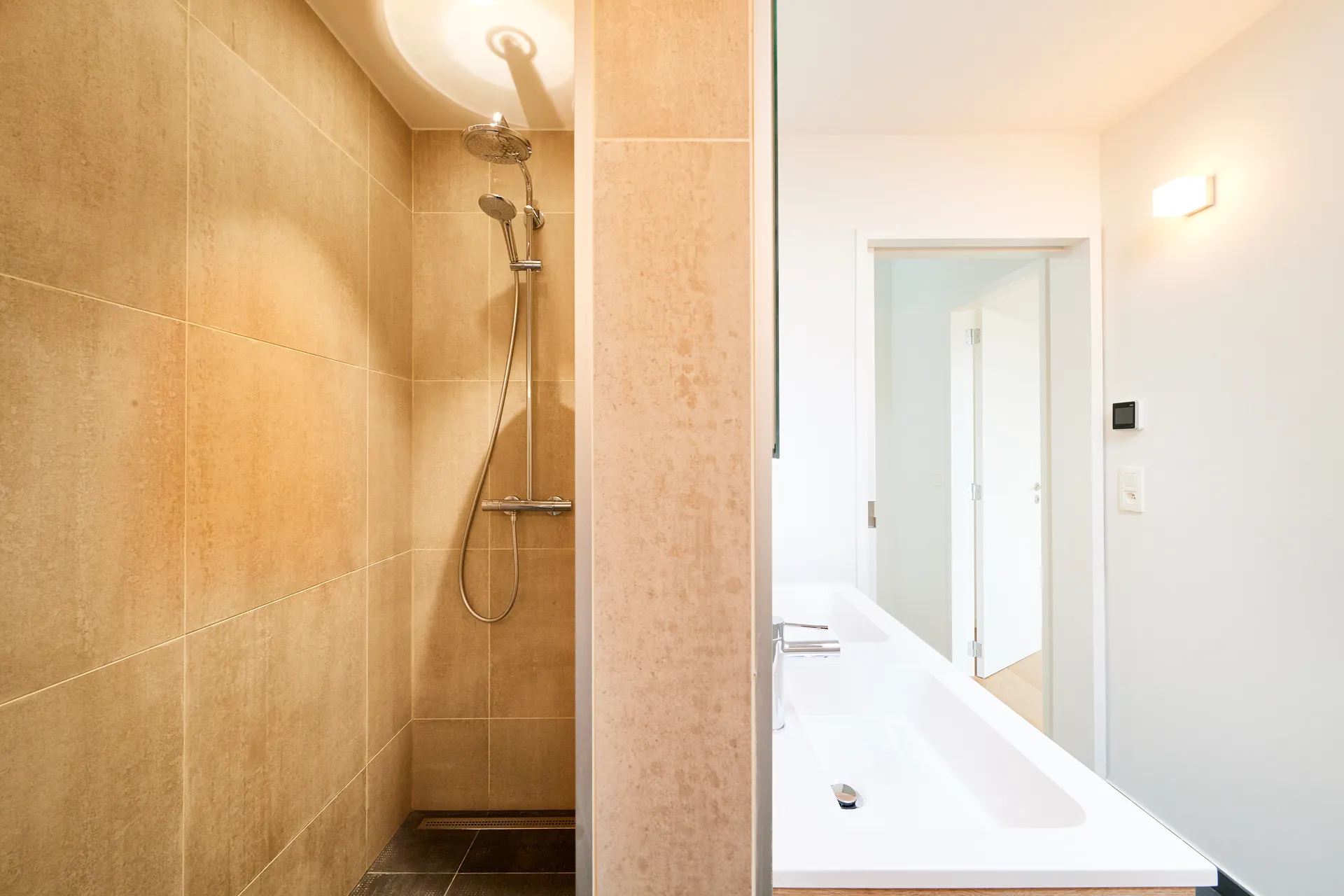 THI.33 — Multi-résidentiel à Etterbeek, Belgique, vue 6